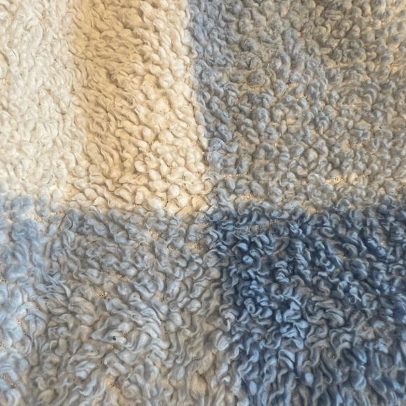 SO girls blue & white faux fur plaid hoodie size L 10/12 - Picture 4 of 9